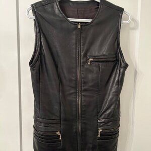 Ladies leather vest with zipper - Size 8